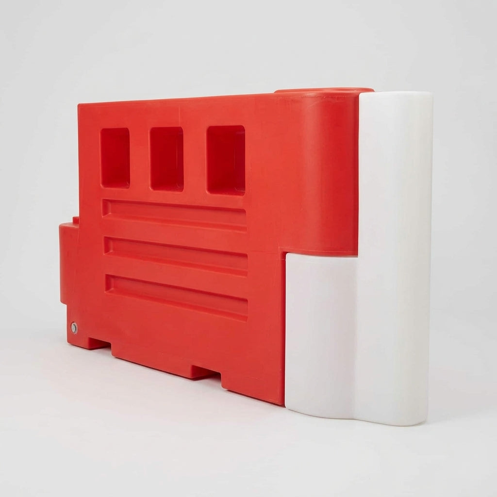 Rear Stop End for Water-Filled Traffic Barrier Systems (view 2)
