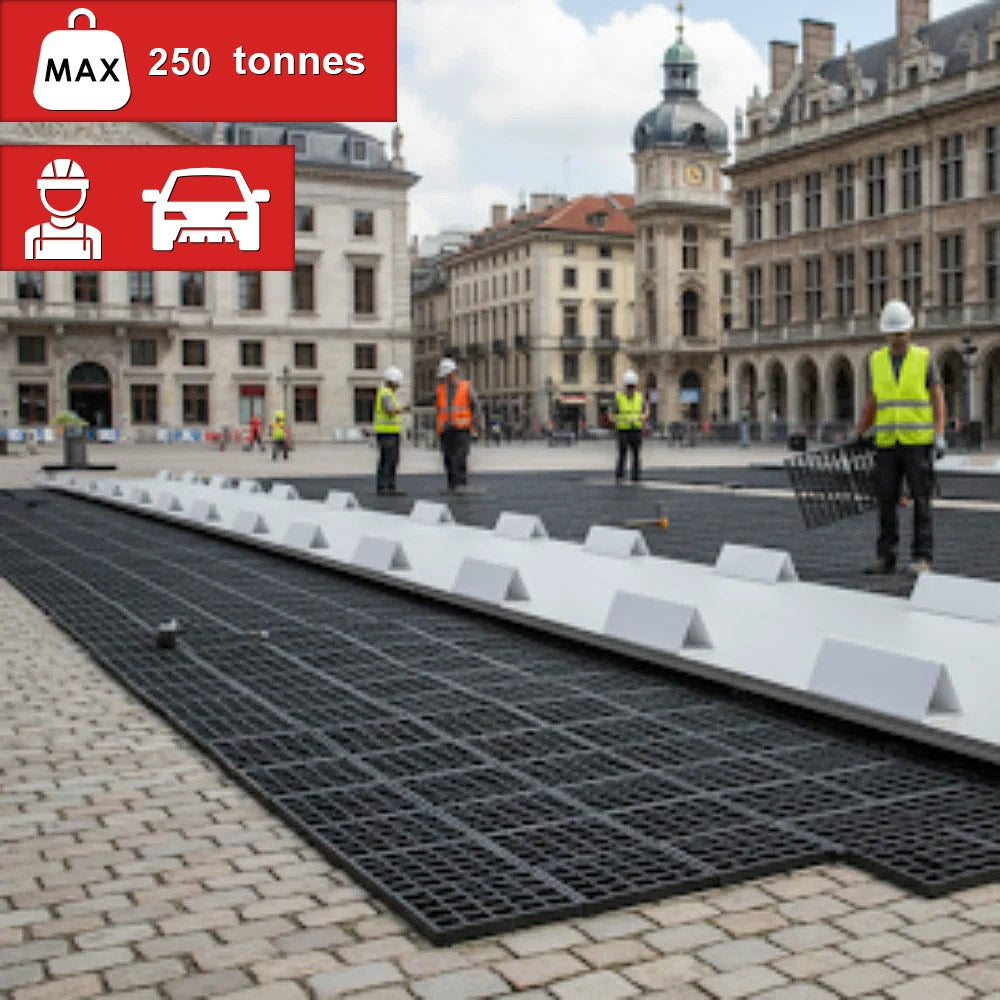 Ground reinforcement grid 330x330mm made from recycled plastic