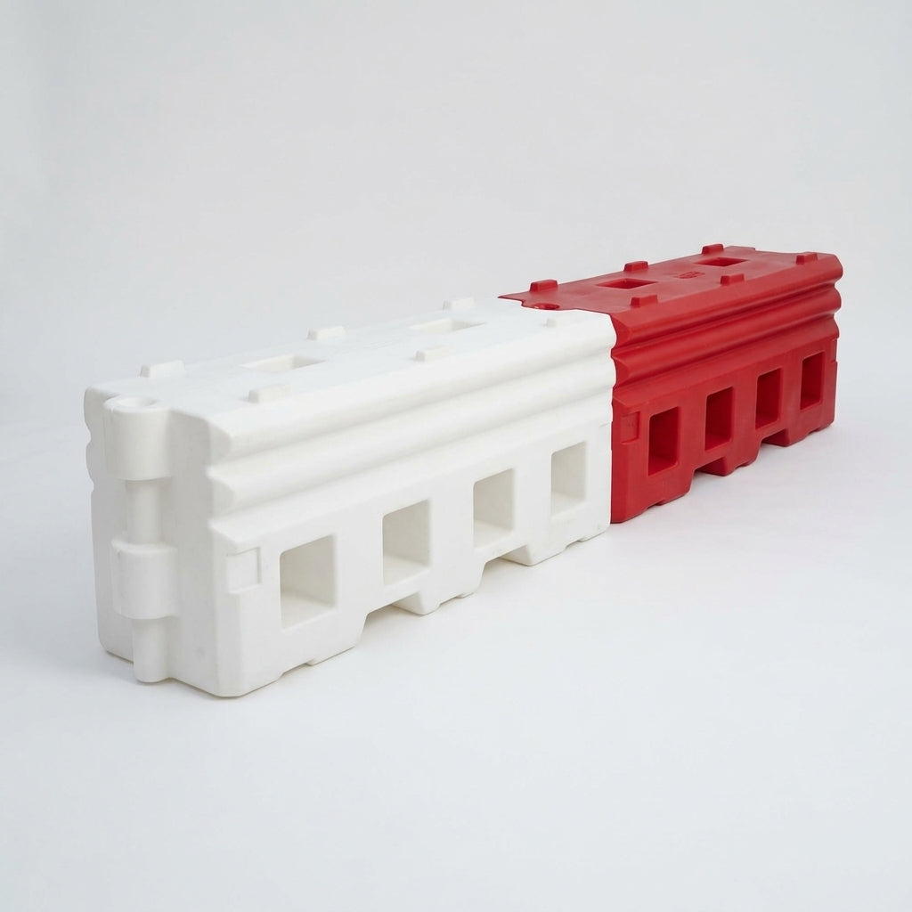 Crash Tested Water-Filled Traffic Barrier - BS EN1317-N1 Approved (view 2)