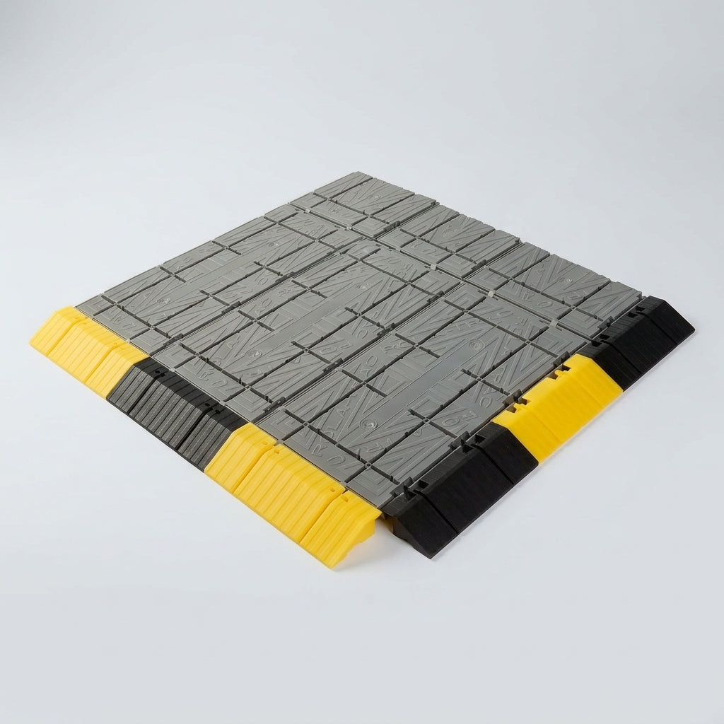 Modular Pedestrian Event Matting – High Impact Polypropylene Tiles (view 2)