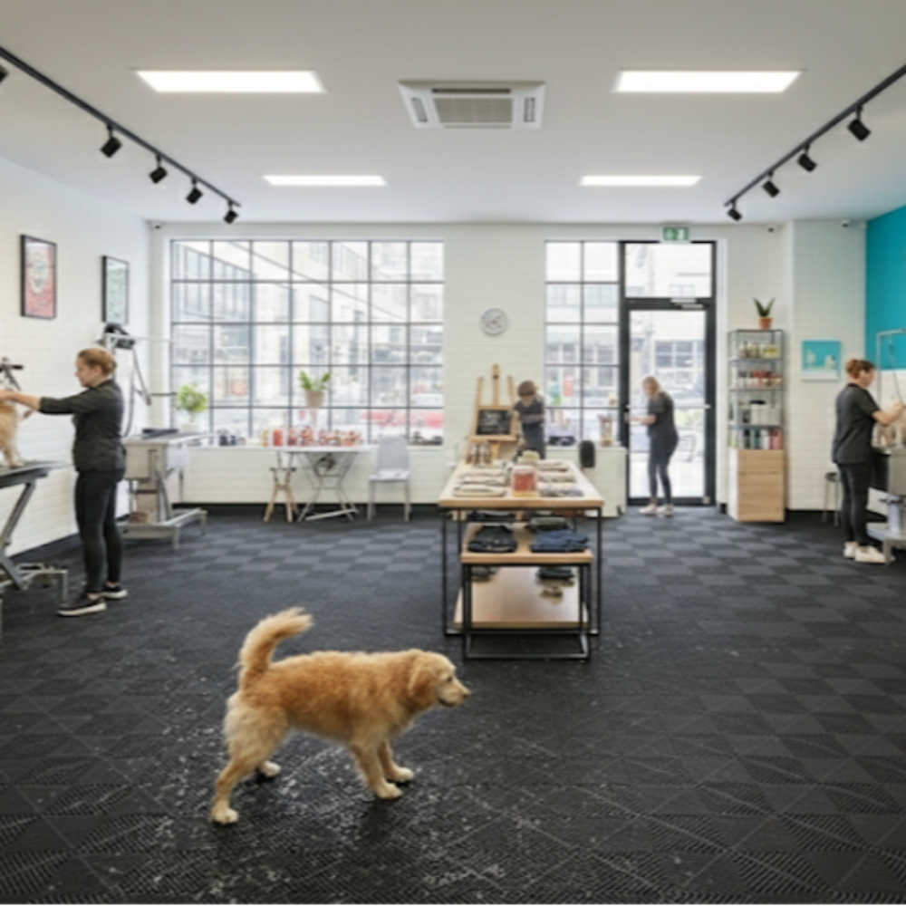 Modular Rib Floor Tile – Recycled, Non-Slip & Heavy Duty