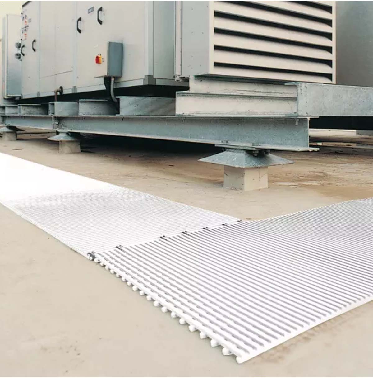 Slip-Resistant Walkway Mat for TPO Roofing and EPDM Roof Membranes