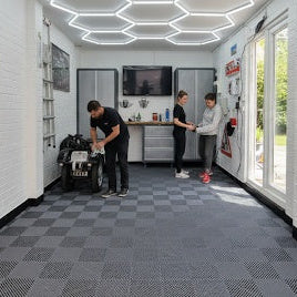 Floor Tile Ramp – Recycled Plastic, Non-Slip, Easy Access