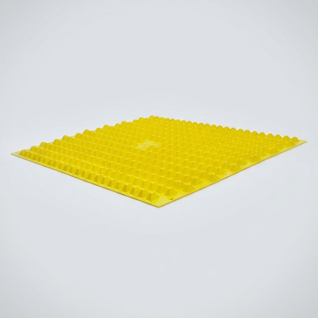 Pyramid Surface Vehicle Debris Removal Mat for Construction Sites (view 2)