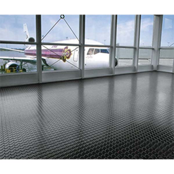 Studded Flooring Oil-Resistant Rubber Mats for Heavy-Duty Applications Linear Metre