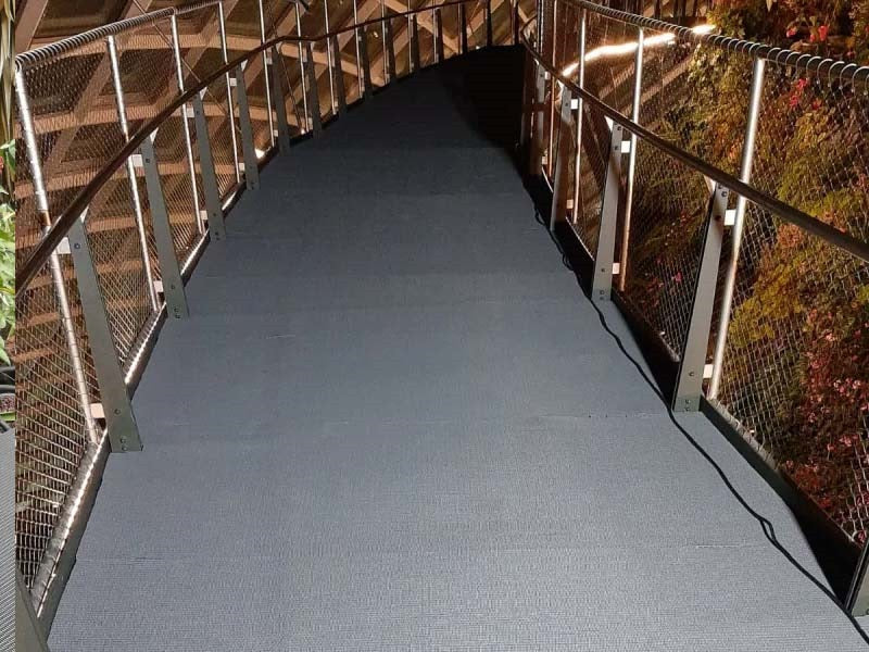 Anti-Fatigue Anti-Slip Wet Area Mat – Heavy Duty Rubber, Slip-Resistant, Comfort Flooring for Kitchens, Workplaces, and Wet Environments