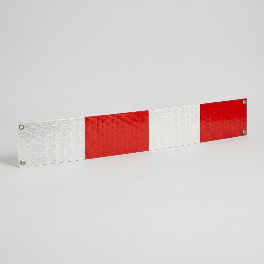 High Visibility Reflective Fence Strip with Eyelets (view 2)