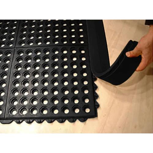 Flexible Non-Slip Roof Matting with Interlocking Design for Maximum Safety