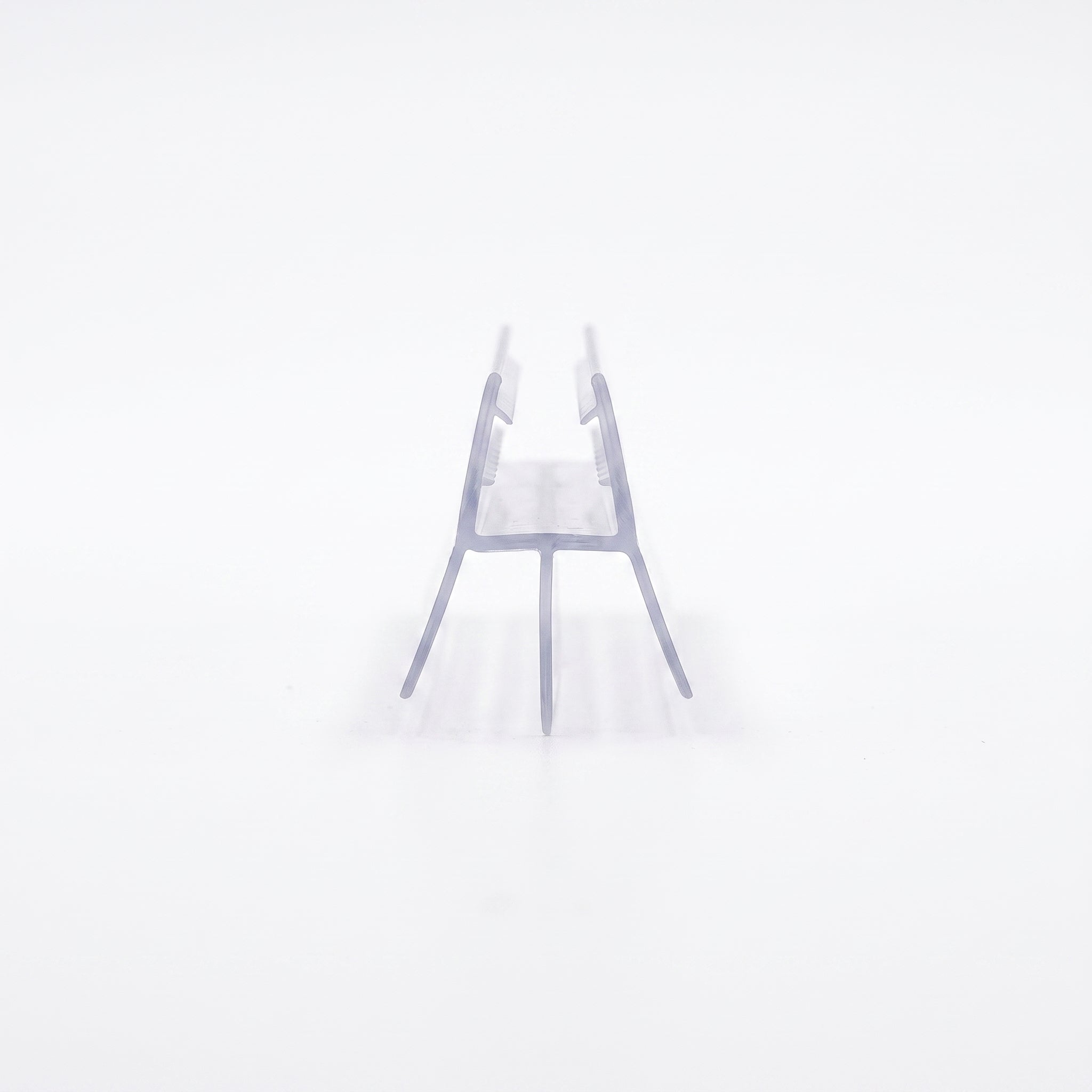 Clear SEAL070 seal cut piece - 4-6mm glass channel with two splayed 13mm fins and 15mm centre fin