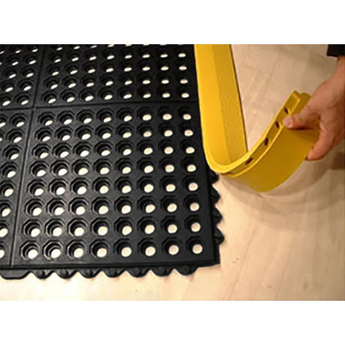 Flexible Non-Slip Roof Matting with Interlocking Design for Maximum Safety